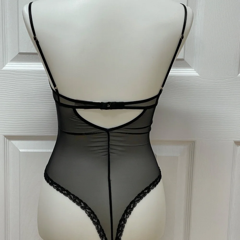 Victoria‎ Secret Black Bodysuit 34B -In Bag.